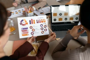 Aplique remarketing de forma estratégica, recupere visitantes e aumente suas vendas com táticas eficazes. Converta indecisos em clientes!